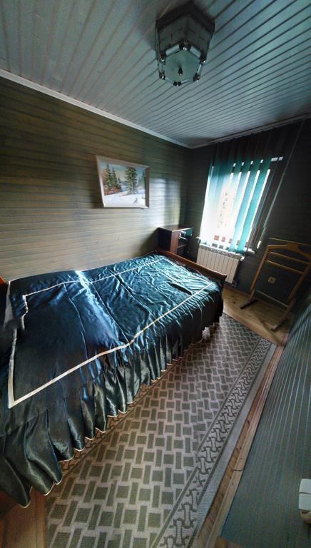 Vila Zolota Rybka Skhidnytsia Pokoj fotografie