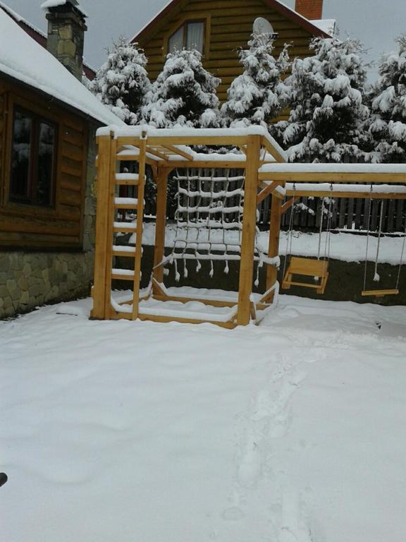 Vila Zolota Rybka Skhidnytsia Exteriér fotografie