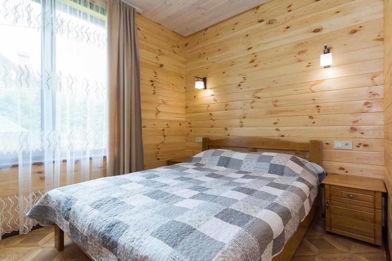 Vila Zolota Rybka Skhidnytsia Exteriér fotografie