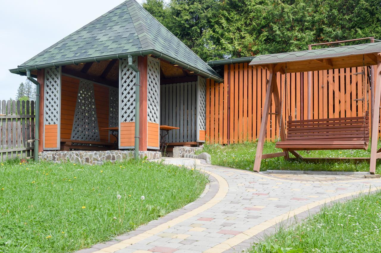 Vila Zolota Rybka Skhidnytsia Exteriér fotografie